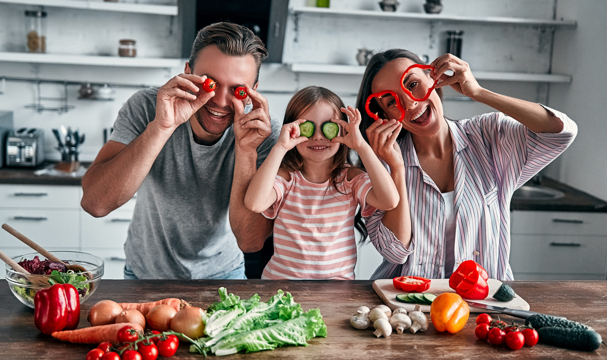 4 Epic Benefits to Cooking with Kids